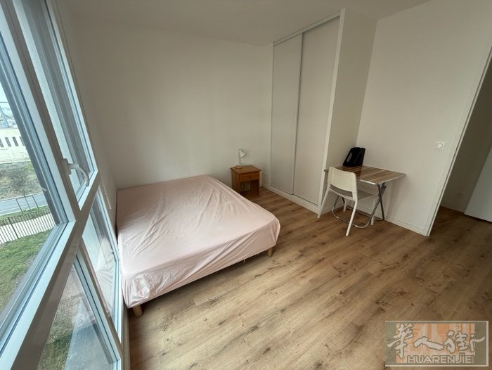 93省单间出租，新房子，明亮采光好，离地铁5号线 Bobigny-Pantin走