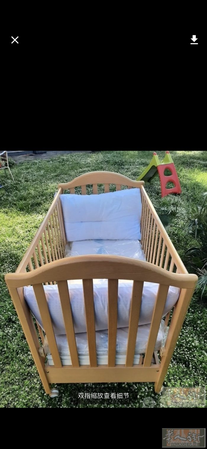 婴儿床和床垫99新，买回来一次也没用过，有需要的可以联系，还有一部婴儿车价格可以