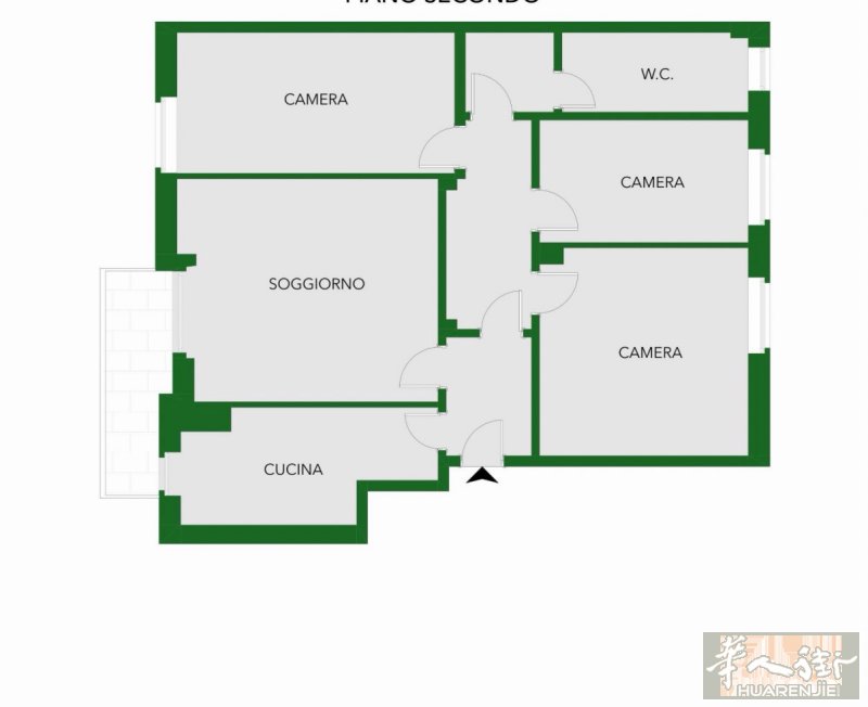 🏡【出售】米兰 Quarto Oggiaro 区 三室一厅｜顶楼｜可翻新  �