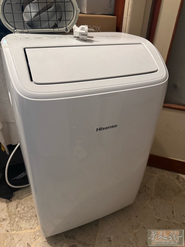 出一台海信空调 只用了半年 440买的 300出