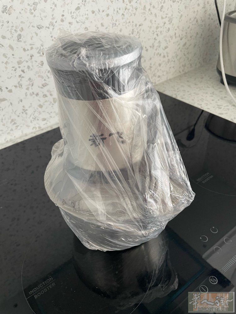 全新搅伴机 ，不锈钢材质。三十欧