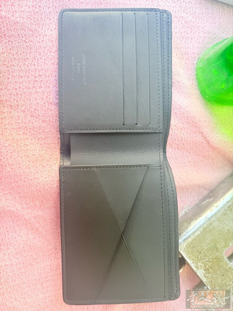 出lv 有发票prato可以面交