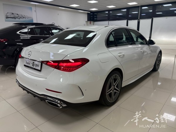 https://att.huarenjie.com/attachment/information/20260323/1774278376558063.jpg