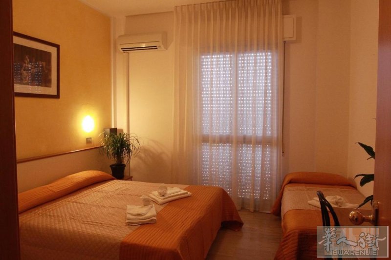 hotel tre stelle ristorante tabaccheria