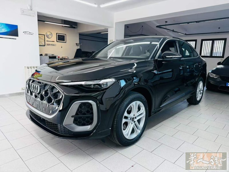 奥迪 Q5 Sportback S-Line｜12/2025｜0 km