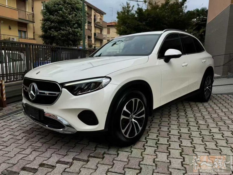 奔驰 GLC200｜02/2025｜15,000 km