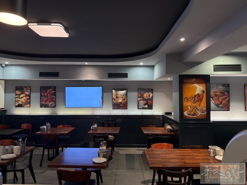 杜塞炸鸡店，招聘全职后厨一名打杂，一名油锅，要求有工作许可证能报税。加v   T