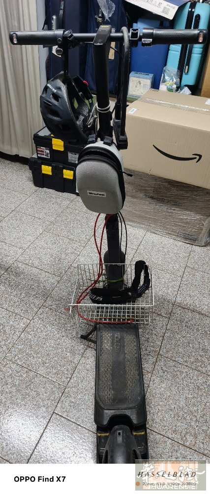 卖滑板车原价700现在便宜出300