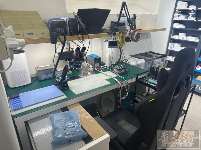 罗马A线地铁口手机店，招维修手机学徒 ， 年轻肯学做长期