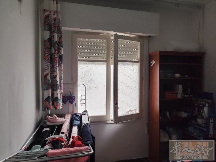 一号线Nueva    Numancia 离地铁口一分钟，单人房，带电梯，新房，