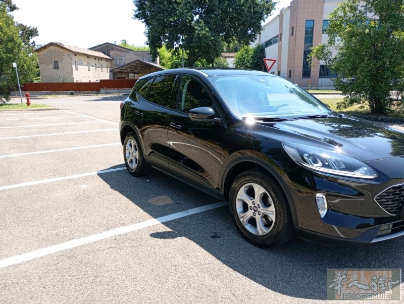 帮老外客人卖车在modena 福特柴油21年14万公里 Kuga diesel
