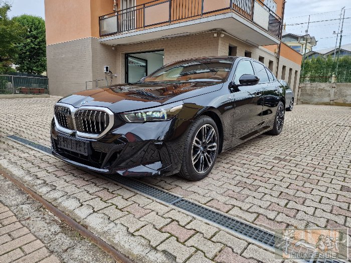 现车宝马🚗 520d 柴油轻混 197CV🔥 3.9万km 11/2023年