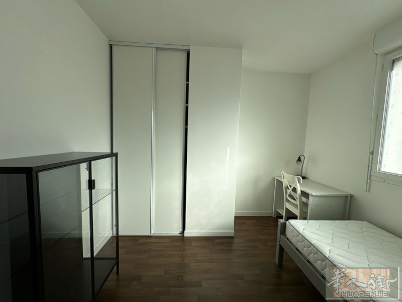 92省-Nanterre 一个房间出租 – 750€/月全包（正式合同，最高20