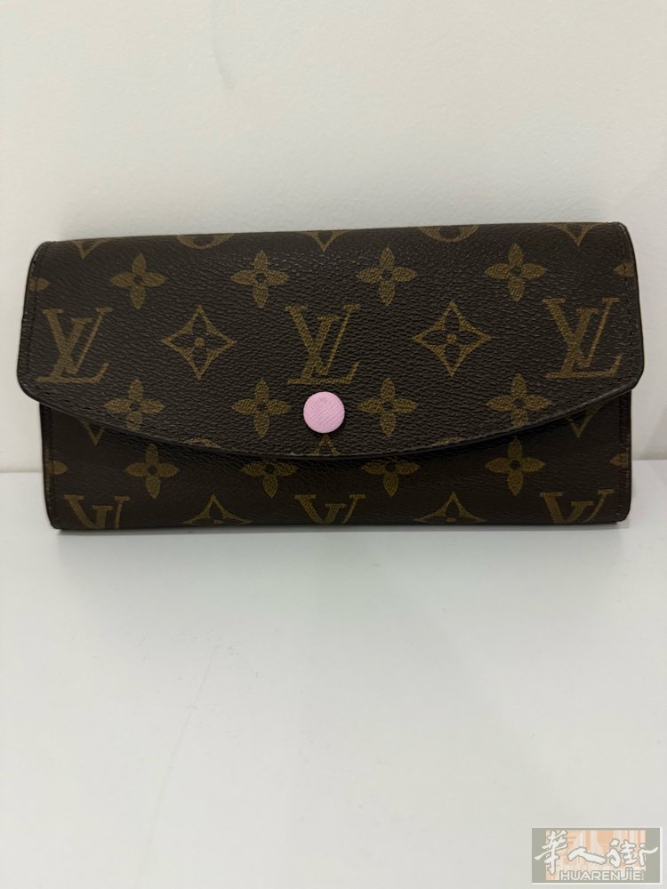 LV钱包20x10cm有感兴趣可以联系我☎️：0768896868