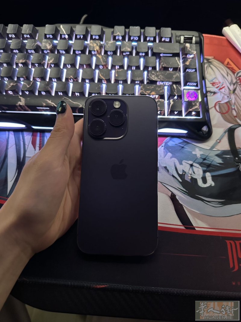 米兰出自用iPhone14pro暗夜紫
