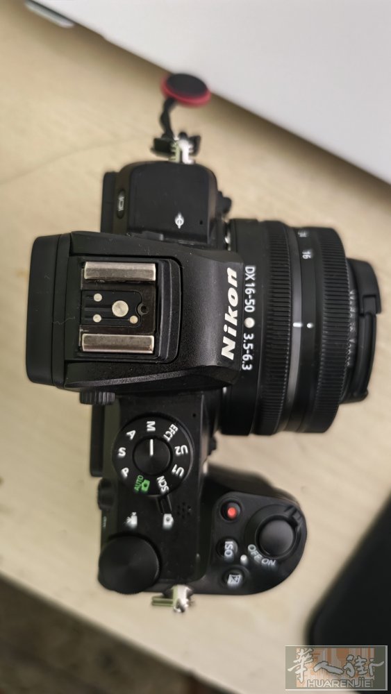 出售微单相机尼康z50相机双套头版+小痰盂卓唯仕35f1.8 自认93新
