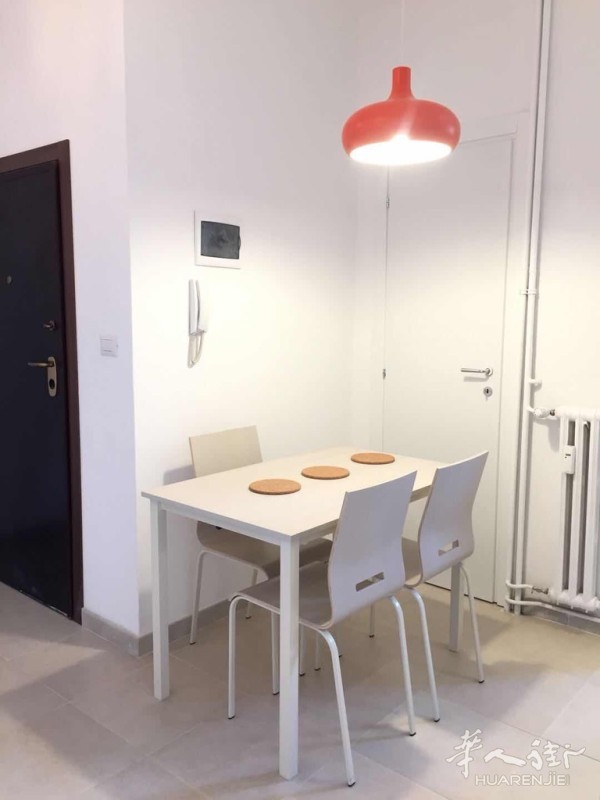 https://att.huarenjie.com/attachment/information/20260331/1774942069420605.jpeg