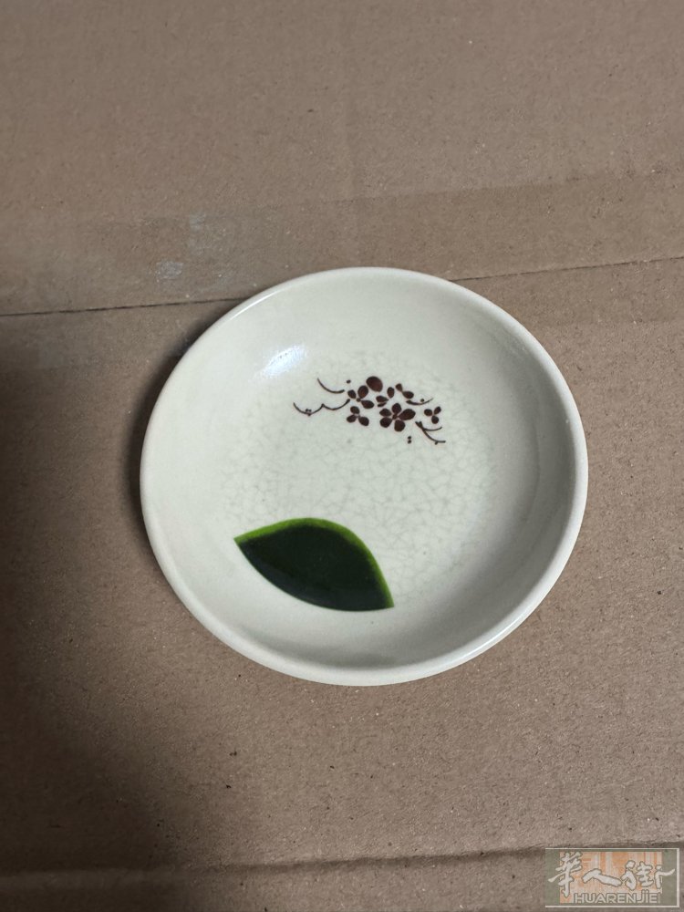 餐盘， 味碟 ，汤碗 ，汤勺，全新 转售