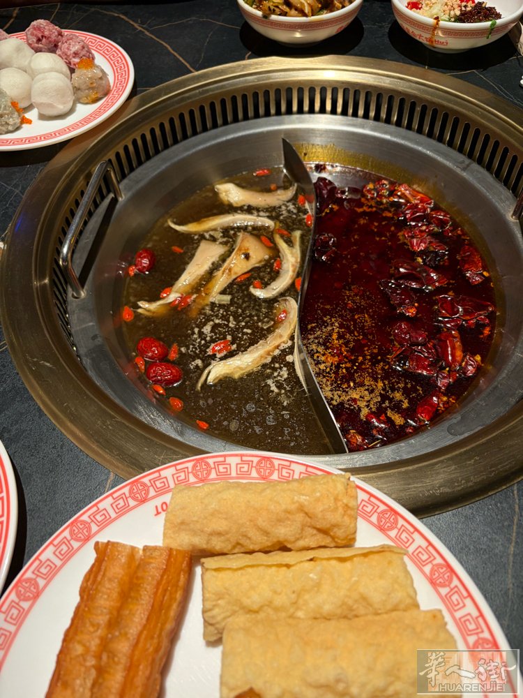 varese边餐馆找跑堂 3778413352