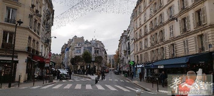 小巴黎6区notre dame des champs 热闹街道广场上小快餐店转让