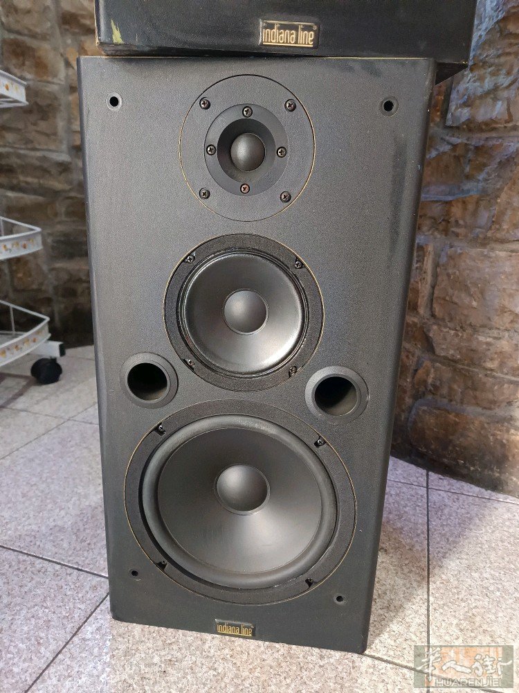 出售闲置二手音箱,本人放酒吧所用,,音质绝对好