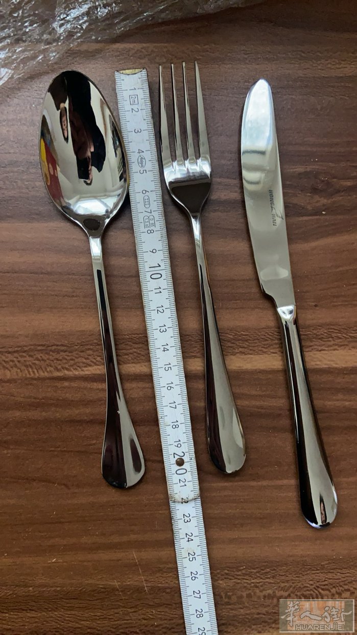 多买了一些不锈钢刀叉，全新原装，质量好，想便宜出掉，