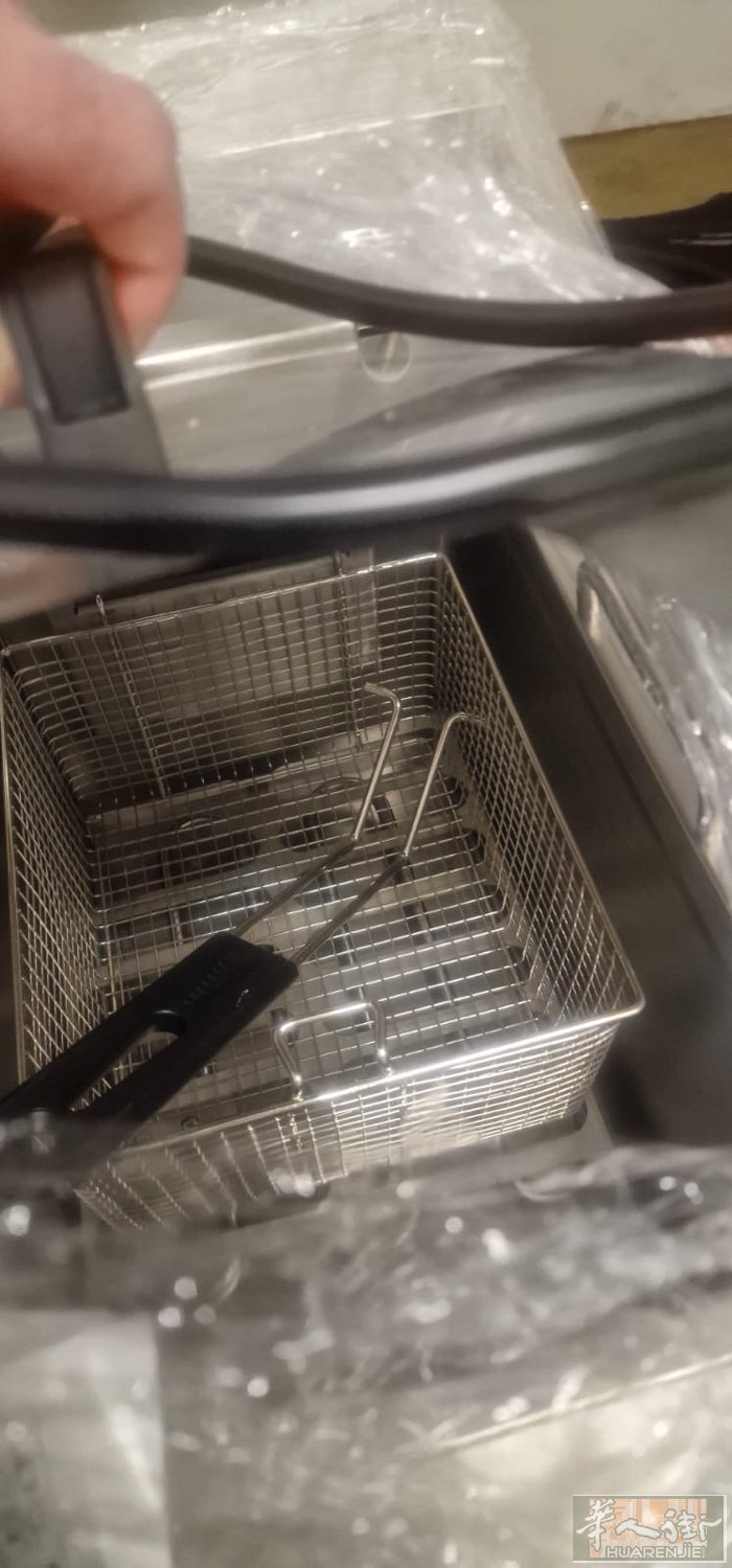 餐馆以出售，出售餐饮用品