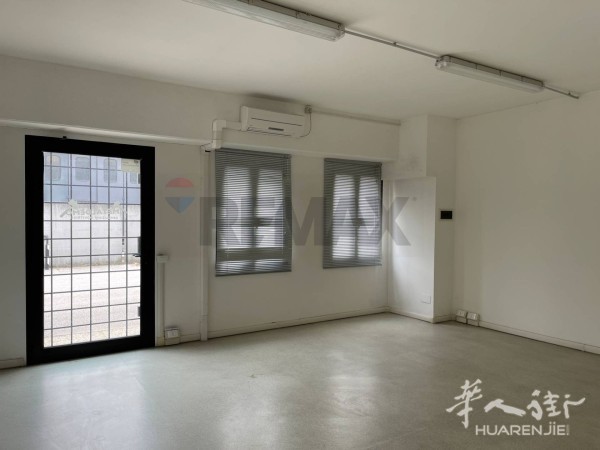 https://att.huarenjie.com/attachment/information/20260403/1775225840419116.jpg