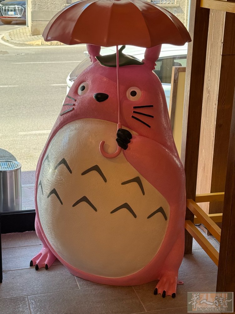 米兰边点餐店（giussano）招2名跑堂（不会可学），老板同事都是年轻人好说话
