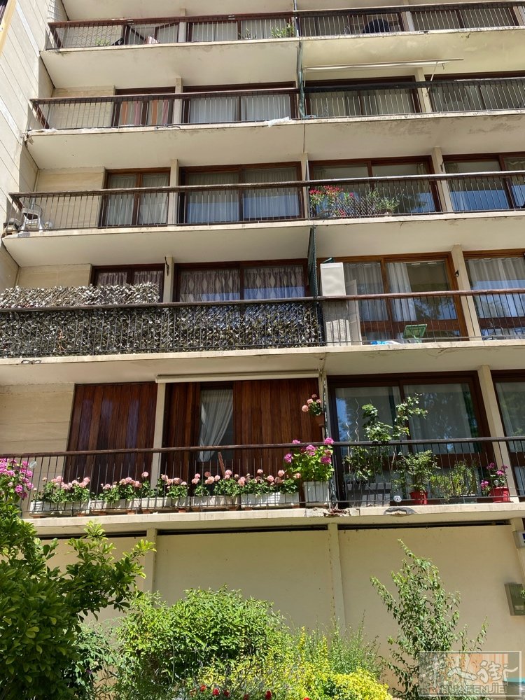 🏡 Fontenay-le-Fleury（78330）｜三居室公寓｜带车位价值