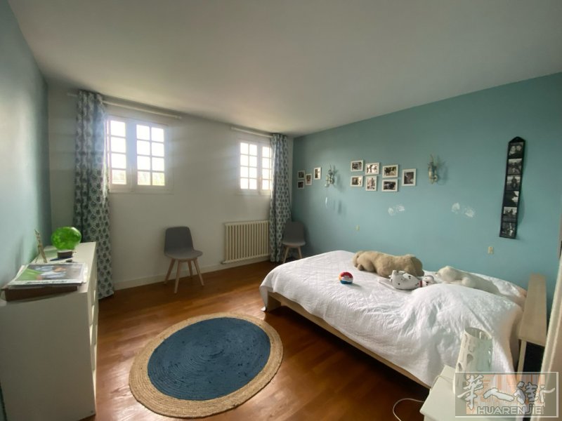 93区 Drancy  Immeuble de rapport  12 box