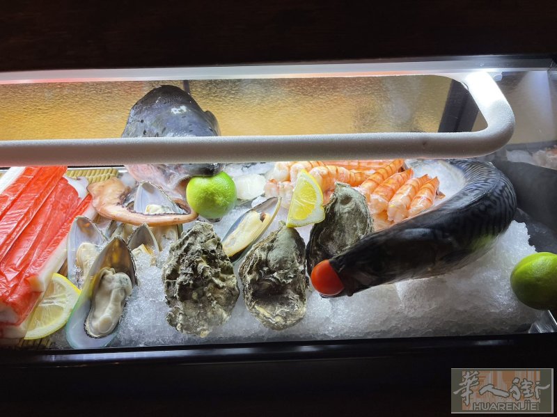 找一份寿司厨师工作，纯点餐店和外卖店都可以，最好在