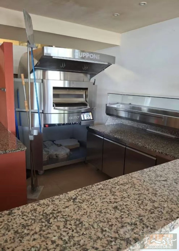 padova pizzeria 转让 可以改 开打包店 总共95平方大 还有一个