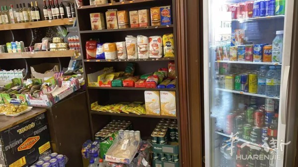 马德里北部好区分7号线地铁Avenida de illustacion 水果店+糖果店转让