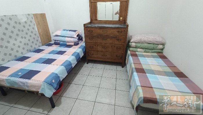 在中国街香满楼附近有搭铺、单间、夫妻间、散铺、房间干净整洁有阳光空气好、有冰箱洗