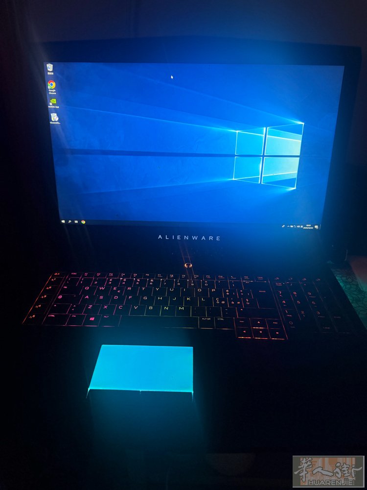 出外星人17r4 显卡1070 老古董 能正常使用 200 jesi附近可面交邮