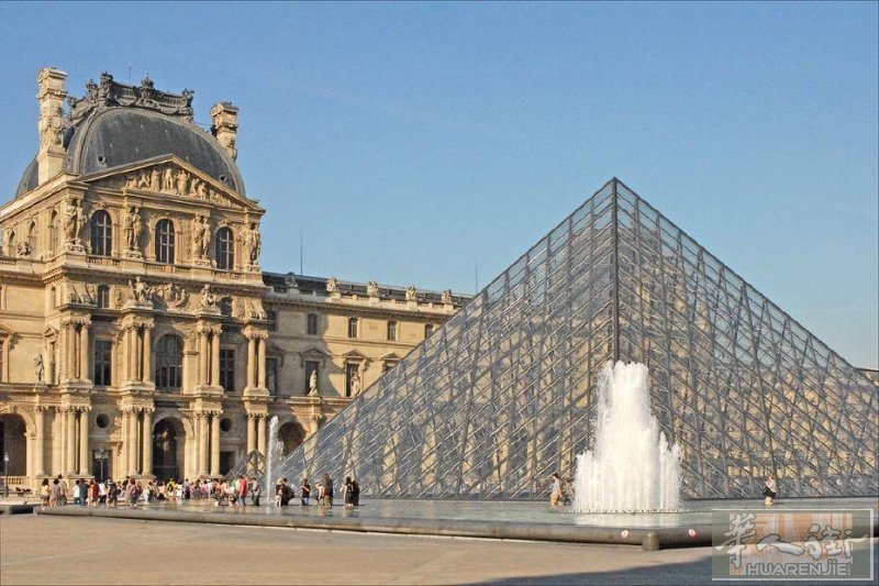 巴黎1区旅游办公区餐馆让！  近地铁Musée du louvre 全新装修，经