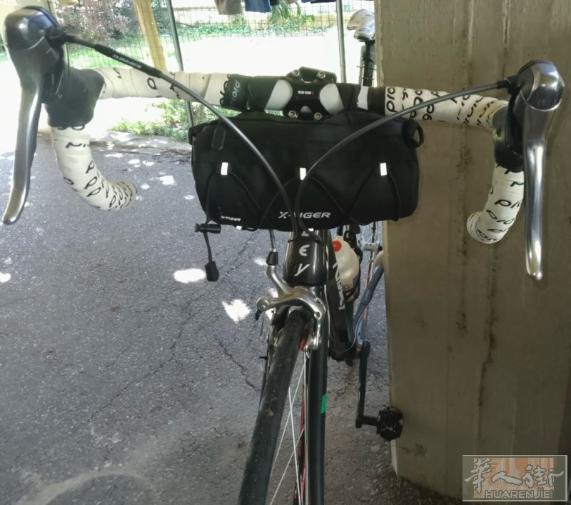 顶级自行车赛车，NOAH。RIDLEY。碳合金，新车价格4000-12000，本