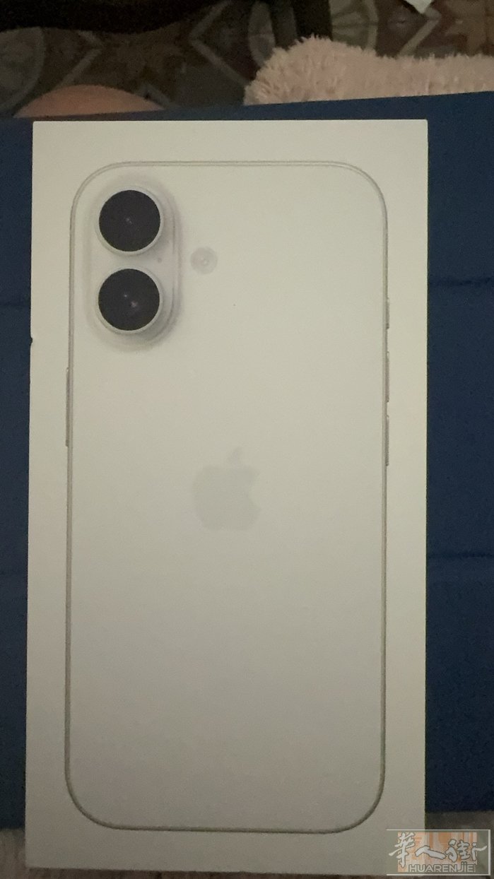 出全新未拆封苹果17白色256gb750苹果16e黑色128gb500需要的老板