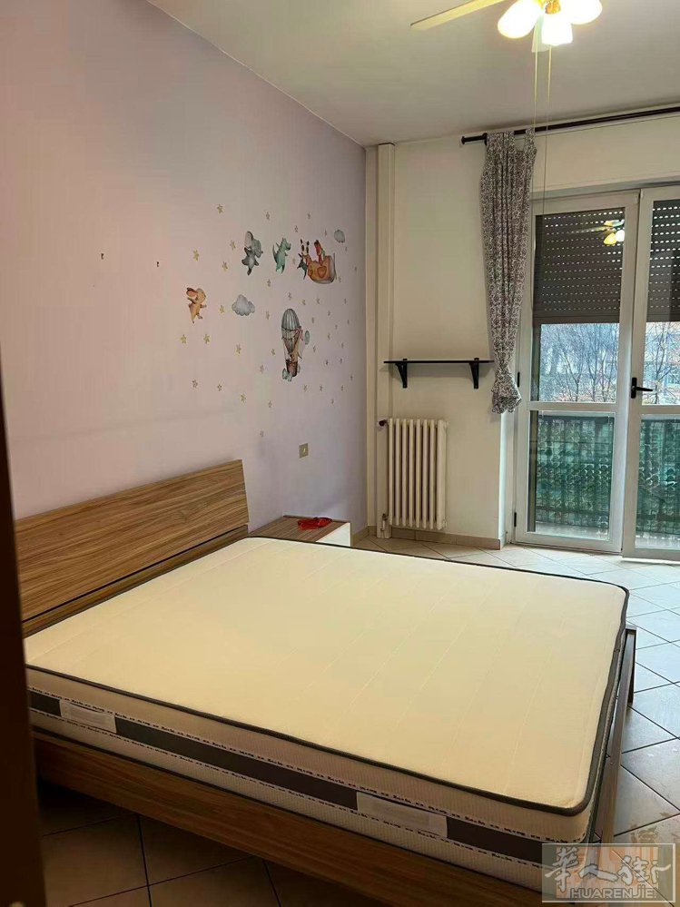 米兰 红线 （Sesto rondon）， 地址：via fratelli Ba