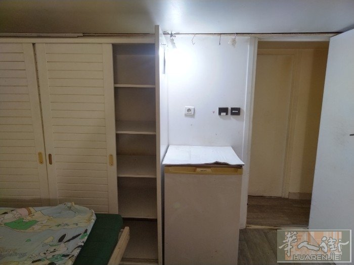 93区地铁7号线底站，拉库勒夫（ La Courneuve ）有单间分租