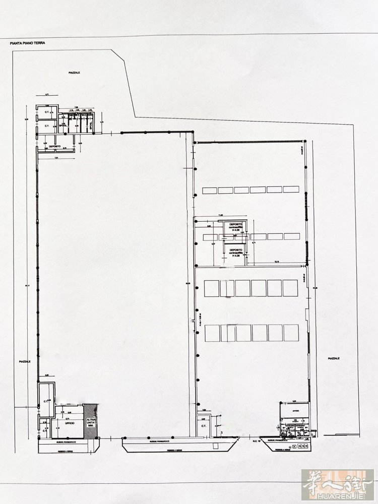 CAPALLE (大型超市I GIGLI公司）附近厂房+住家出售：其中厂房面积3