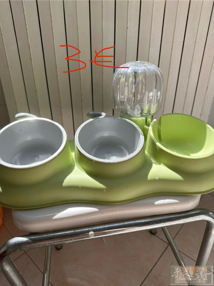 猫咪用品 自动喂食机 猫包 wx：KLBJB-H