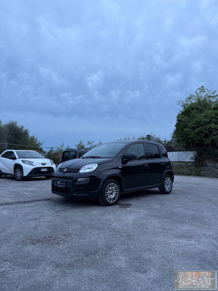 Fiat Panda 1.2 汽油/GPL 双燃料 手动挡 69CV 51kW