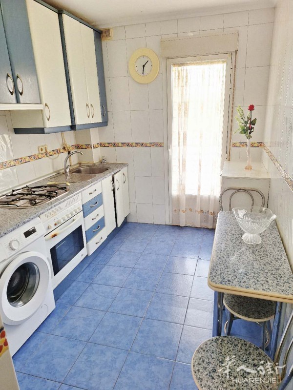 https://att.huarenjie.com/attachment/information/20260413/1776095273424366.jpg