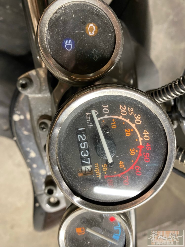 50cc摩托车🛵 闲置踏板摩托，不需要驾照，证件齐全，发动机和电瓶性能良好，一
