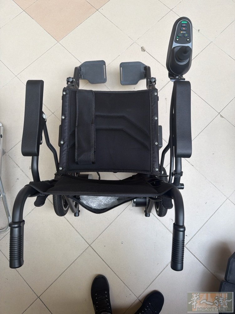 出售全新电动代步车.可以送货上门联系号码3515178229