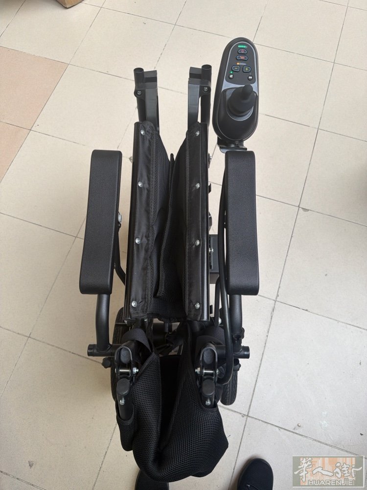 出售全新自动代步车 .可以送货上门 联系3515178229