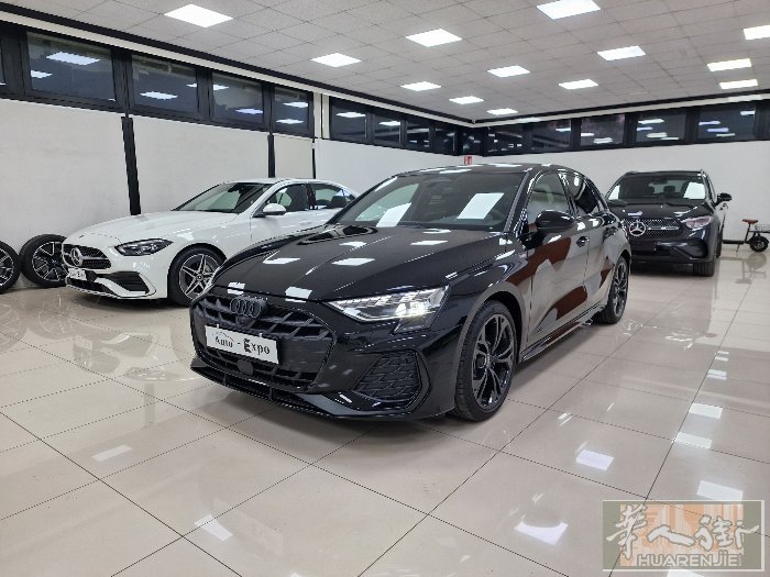 全新奥迪🚗A3 Sportback. 汽油 150CV🔥 黑武士套件.超帅气