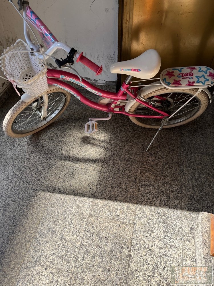小女孩自行车转让65欧元